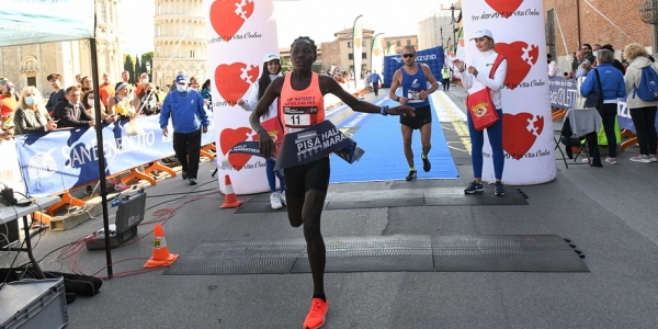 L&#039;arrivo di Lenah Jerotich