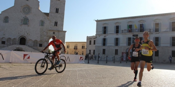 Auciello, Ricatti e la Cattedrale