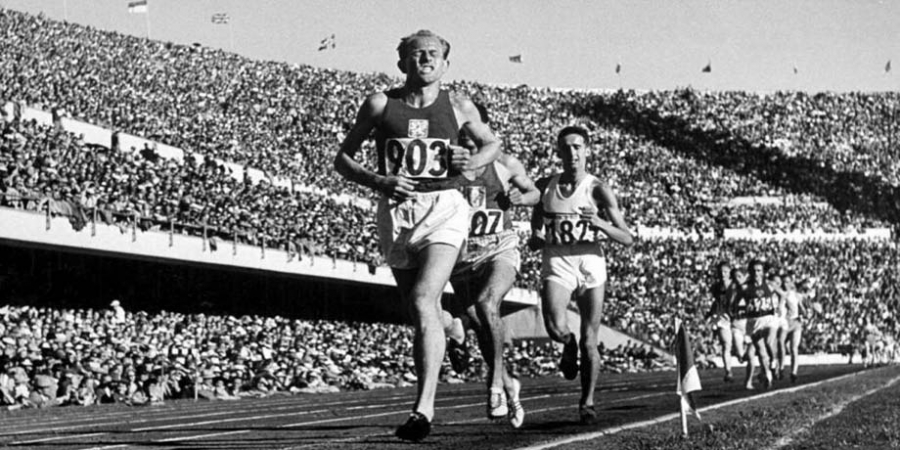 Zatopek tira il gruppo