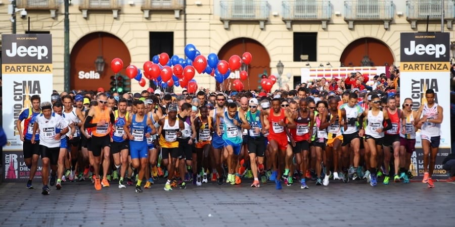 Partenza maratona di Torino 2022