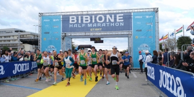 Bibione (VE) – 9^ Half Marathon: record per Bottarelli, Oukhrid tra gli uomini