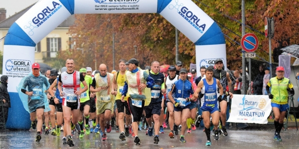 Partenza Rotary Marathon dei Navigli