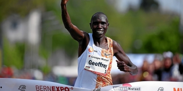 L&#039;esultanza di Geoffrey Kamworor 