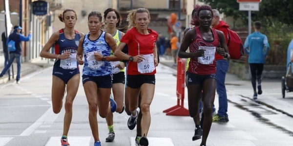 Gruppo femminile di testa