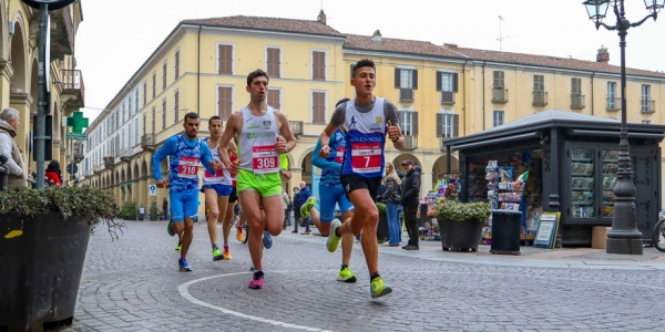 un bel passaggio nel centro di Tortona