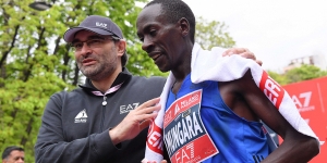 Andrea Basso con Kenneth Mungara, vincitore Milano Marathon 2015 