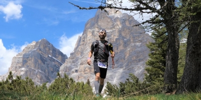 Un tratto del percorso, sullo sfondo il magnifico Monte Pelmo