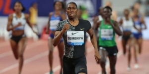 Caster Semenya può tornare a correre senza restrizioni… per il momento