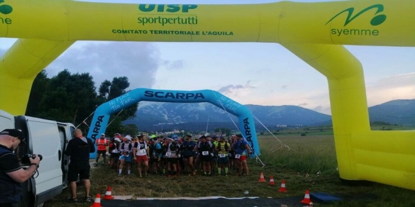 La partenza del Monte Magnola Trail 